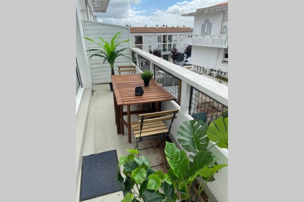 Appartement Royan 2P - Centre - 300m Plage Extérieur photo